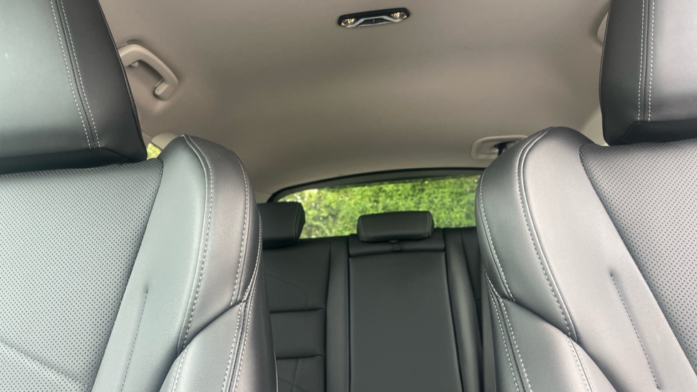 BMW X1 sDrive 18d xLine 5dr Step Auto Diesel Estate - Image 15