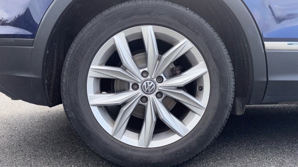 Volkswagen Tiguan 2.0 TDi 150 SE Nav 5dr Diesel Estate - Image 7