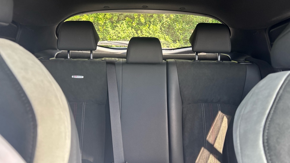 Toyota C-HR 2.0 Hybrid GR Sport 5dr CVT Hybrid Hatchback - Image 15