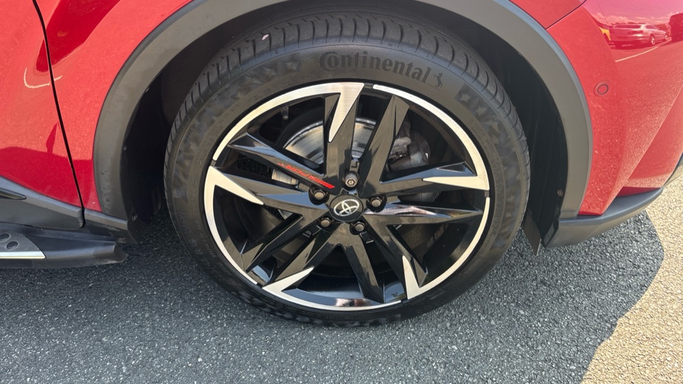 Toyota C-HR 2.0 Hybrid GR Sport 5dr CVT Hybrid Hatchback - Image 35