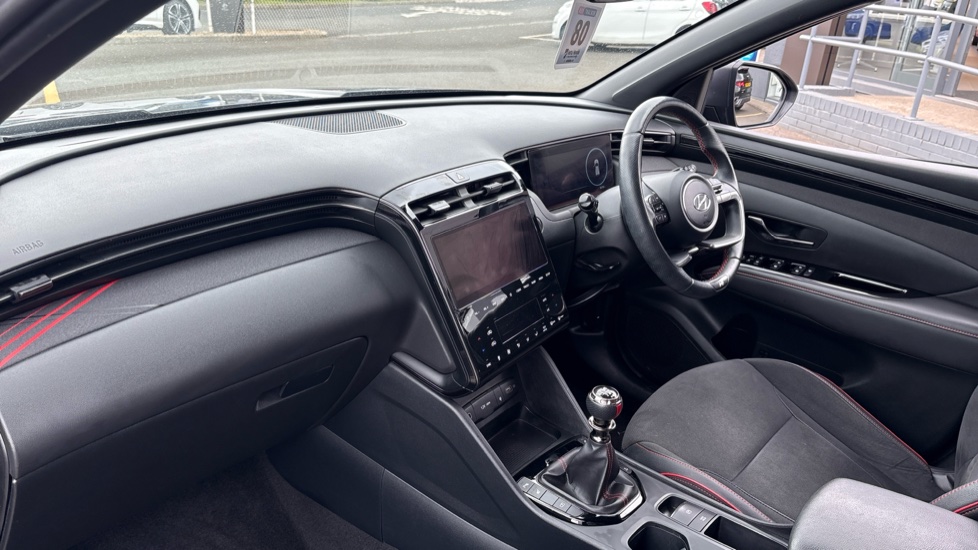 Hyundai TUCSON 1.6 TGDi N Line S 5dr 2WD Petrol Estate - Image 9