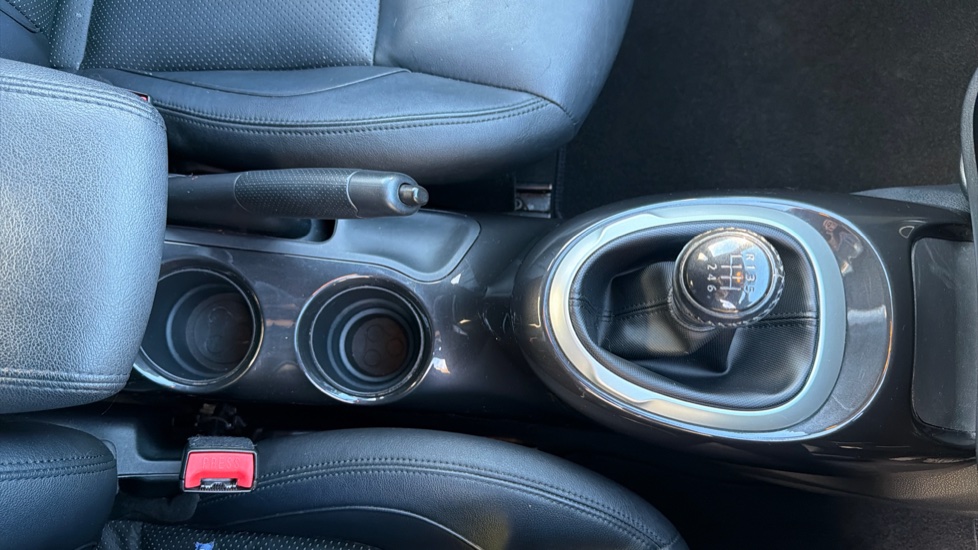 Nissan Juke 1.5 dCi Tekna 5dr Diesel Hatchback - Image 31