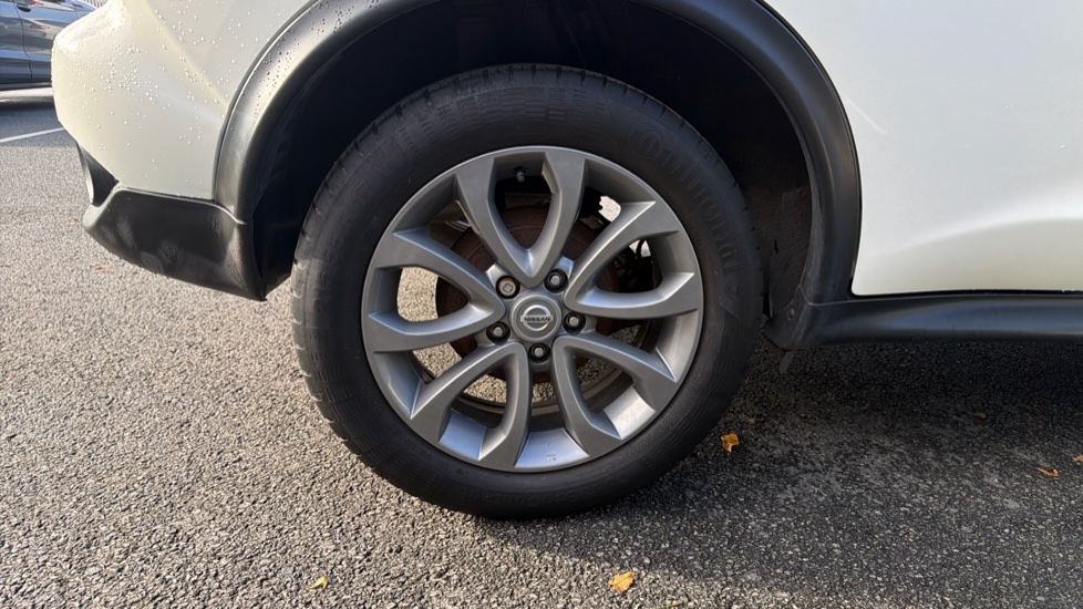 Nissan Juke 1.5 dCi Tekna 5dr Diesel Hatchback - Image 37
