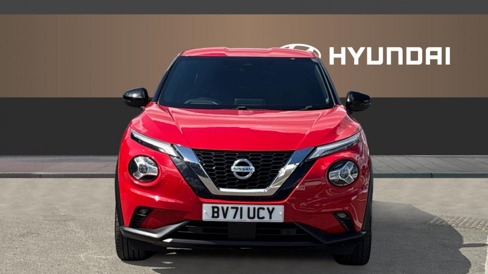 Nissan Juke 1.0 DiG-T 114 Tekna 5dr Petrol Hatchback - Image 3
