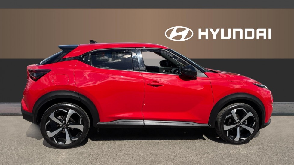 Nissan Juke 1.0 DiG-T 114 Tekna 5dr Petrol Hatchback - Image 5
