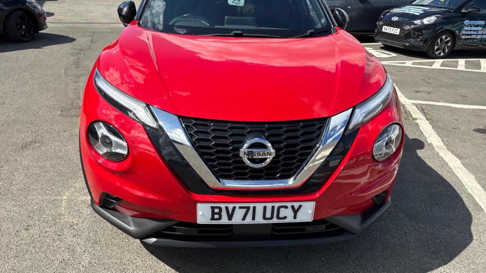 Nissan Juke 1.0 DiG-T 114 Tekna 5dr Petrol Hatchback - Image 8