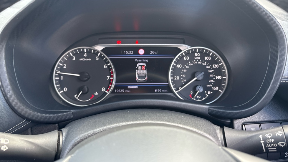 Nissan Juke 1.0 DiG-T 114 Tekna 5dr Petrol Hatchback - Image 18