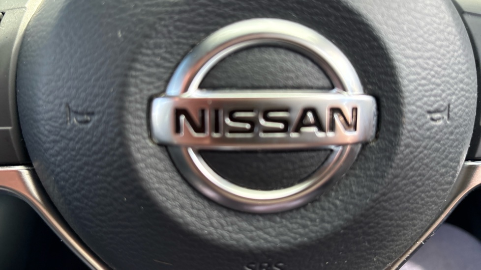 Nissan Juke 1.0 DiG-T 114 Tekna 5dr Petrol Hatchback - Image 25