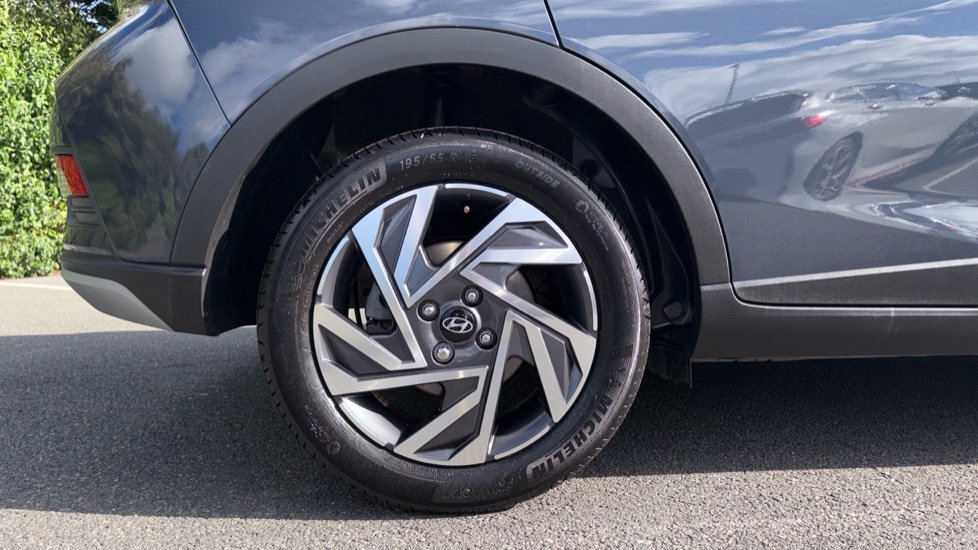 Hyundai BAYON 1.0 TGDi Advance 5dr Petrol Hatchback - Image 7