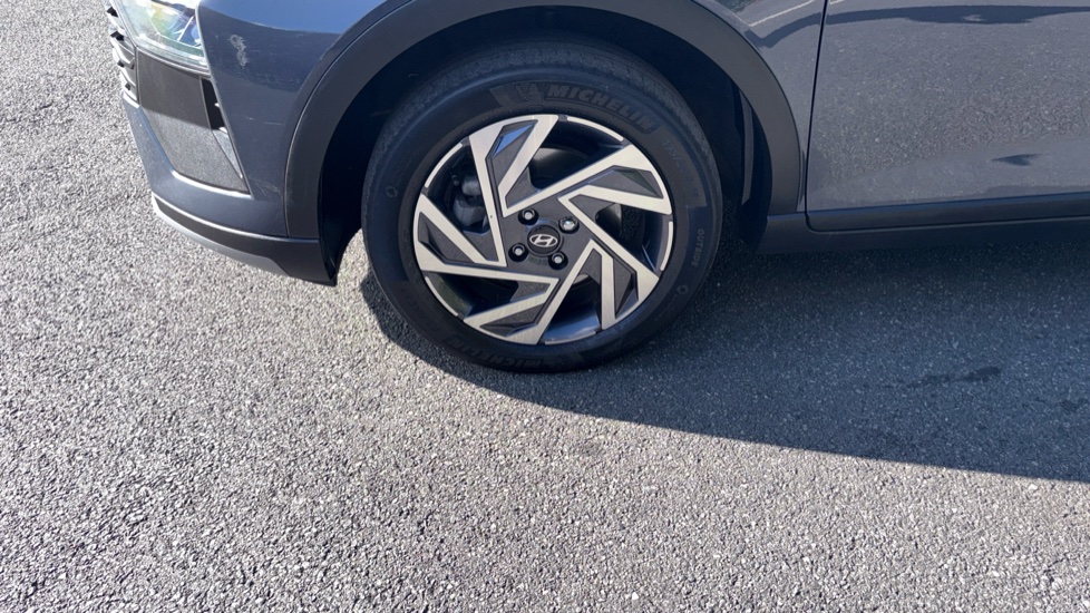 Hyundai BAYON 1.0 TGDi Advance 5dr Petrol Hatchback - Image 38