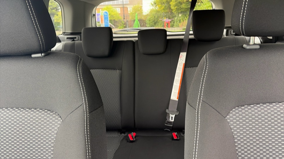Suzuki Vitara 1.4 Boosterjet 48V Hybrid SZ-T 5dr Petrol Estate - Image 15