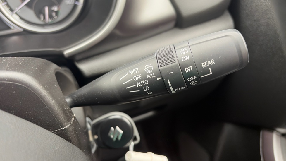 Suzuki Vitara 1.4 Boosterjet 48V Hybrid SZ-T 5dr Petrol Estate - Image 36