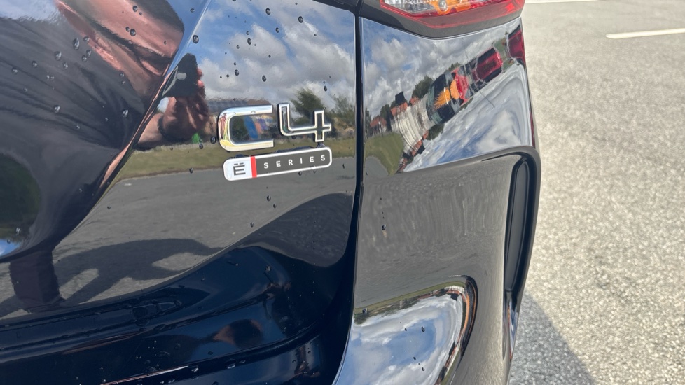 Citroen C4 100kW E-series 50kWh 5dr Auto Electric Hatchback - Image 31