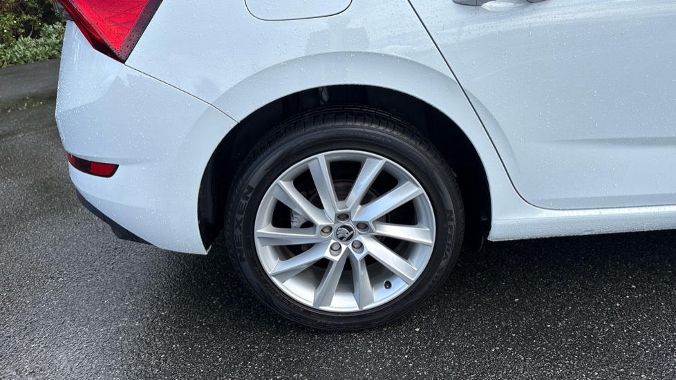 Skoda Scala 1.5 TSI SE L 5dr Petrol Hatchback - Image 21
