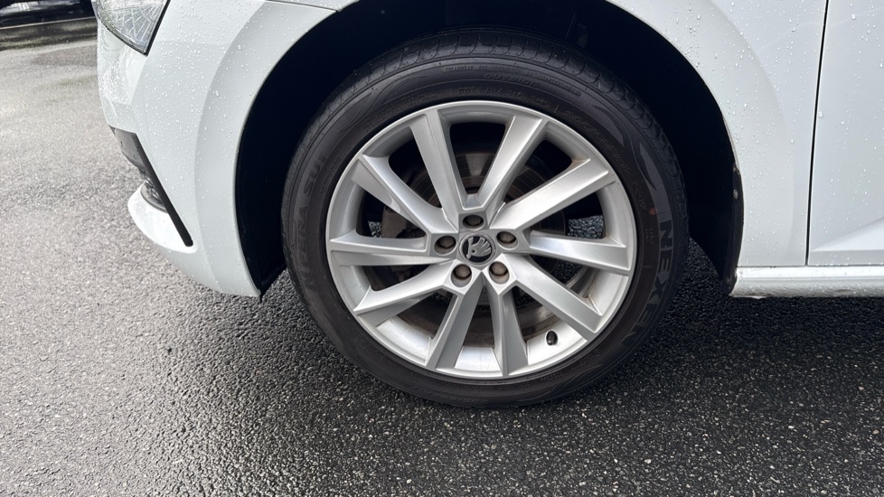 Skoda Scala 1.5 TSI SE L 5dr Petrol Hatchback - Image 23