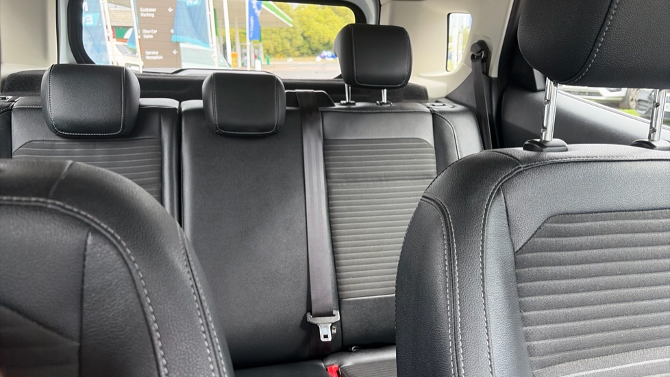 Ford EcoSport 1.0 EcoBoost 125 Titanium 5dr Petrol Hatchback - Image 15