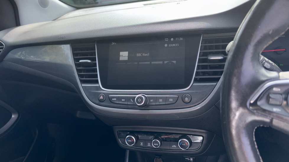 Vauxhall Crossland 1.2 Elite Nav 5dr Petrol Hatchback - Image 14