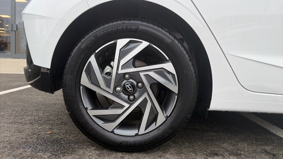 Hyundai i20 1.0T GDi Advance [Nav] 5dr Petrol Hatchback - Image 7