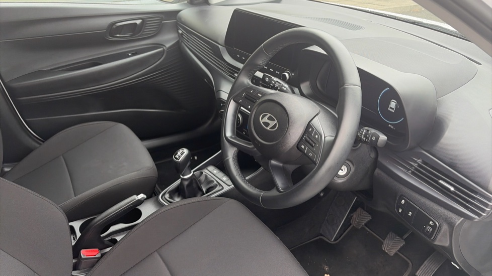 Hyundai i20 1.0T GDi Advance [Nav] 5dr Petrol Hatchback - Image 11