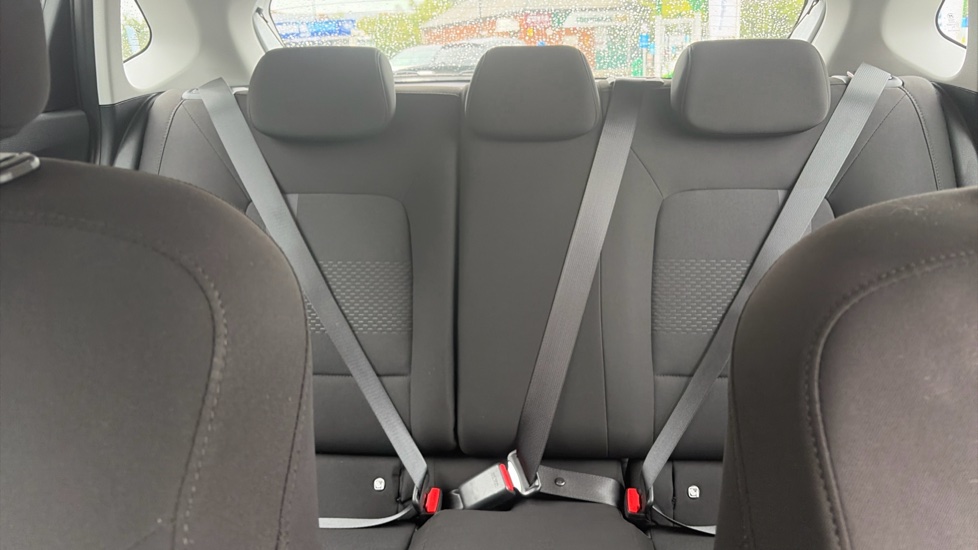 Hyundai i20 1.0T GDi Advance [Nav] 5dr Petrol Hatchback - Image 15