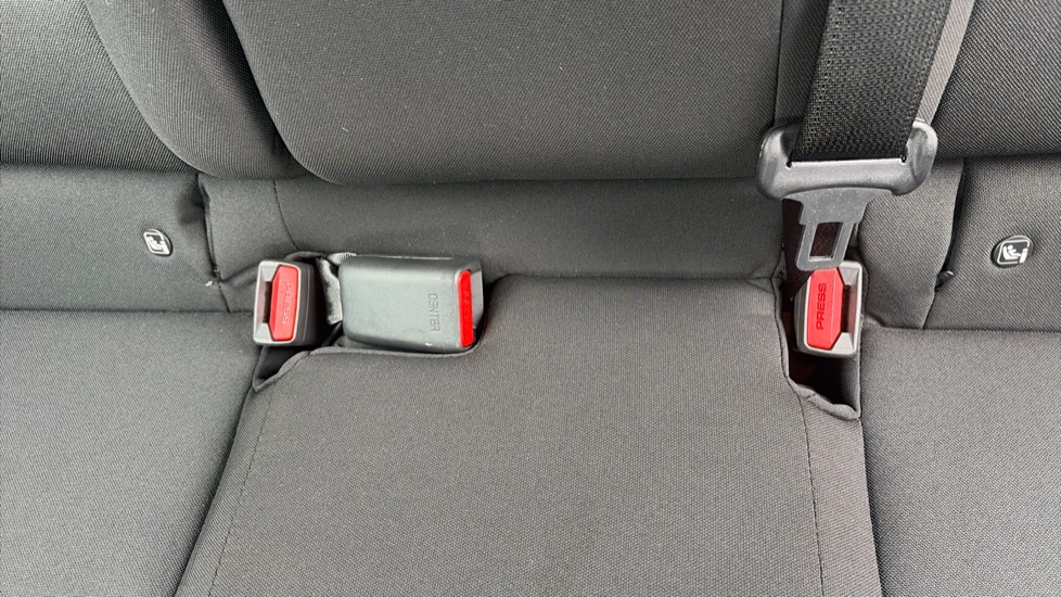 Hyundai i20 1.0T GDi Advance [Nav] 5dr Petrol Hatchback - Image 17