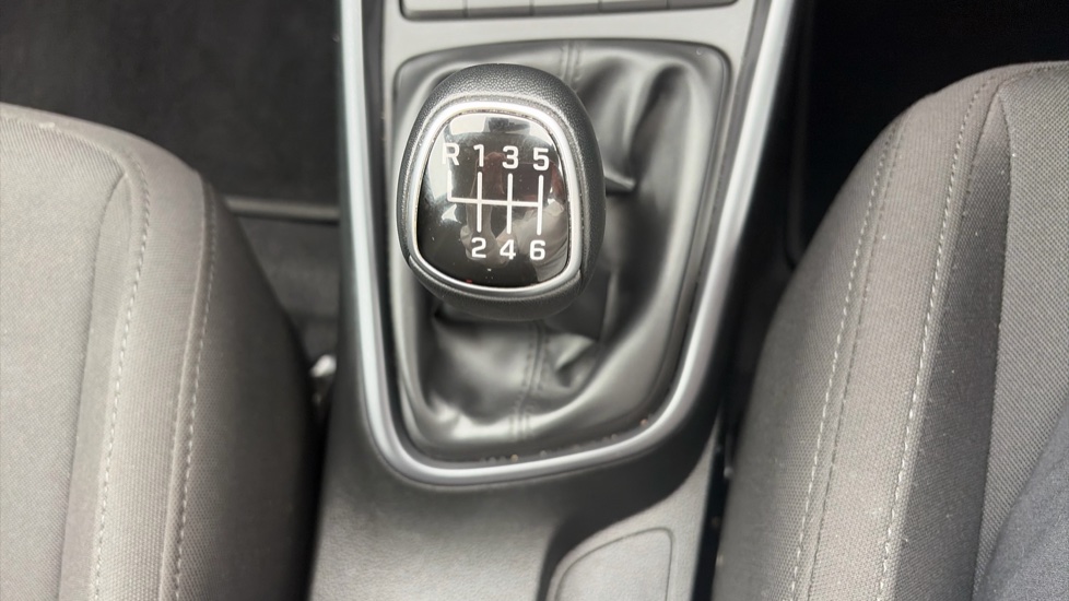 Hyundai i20 1.0T GDi Advance [Nav] 5dr Petrol Hatchback - Image 21