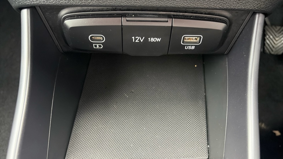 Hyundai i20 1.0T GDi Advance [Nav] 5dr Petrol Hatchback - Image 23