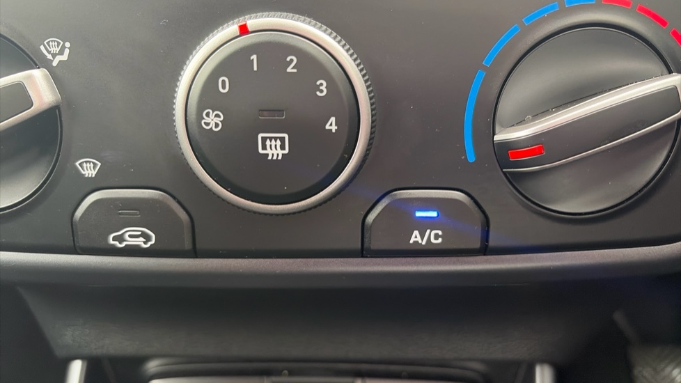 Hyundai i20 1.0T GDi Advance [Nav] 5dr Petrol Hatchback - Image 24