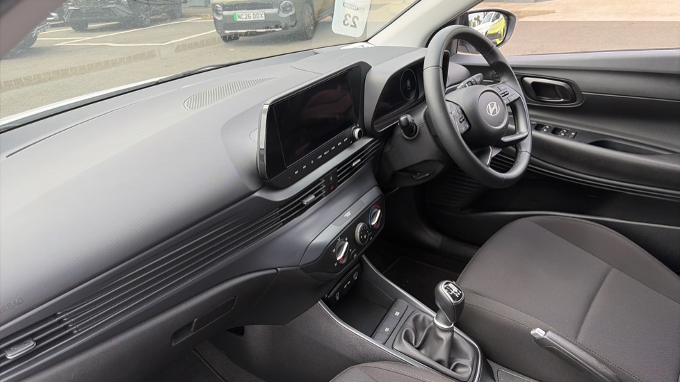 Hyundai i20 1.0T GDi Advance [Nav] 5dr Petrol Hatchback - Image 9