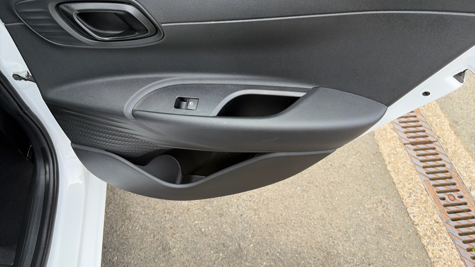 Hyundai i20 1.0T GDi Advance [Nav] 5dr Petrol Hatchback - Image 38