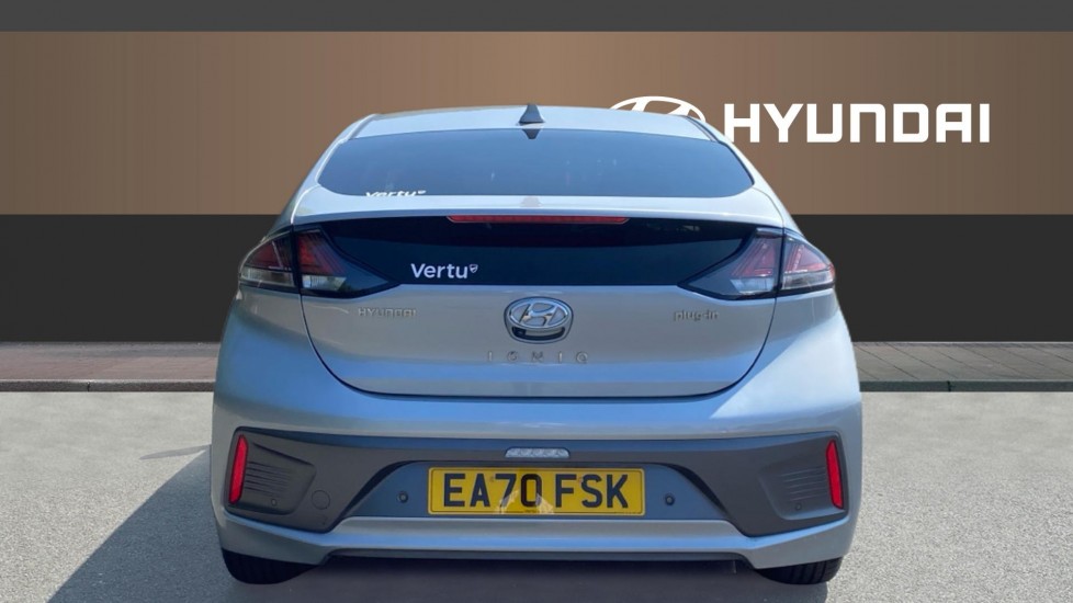 Hyundai IONIQ 1.6 GDi Plug-in Hybrid Premium SE 5dr DCT Hatchback - Image 6