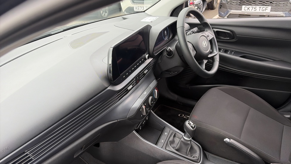 Hyundai i20 1.0T GDi Advance [Nav] 5dr Petrol Hatchback - Image 9