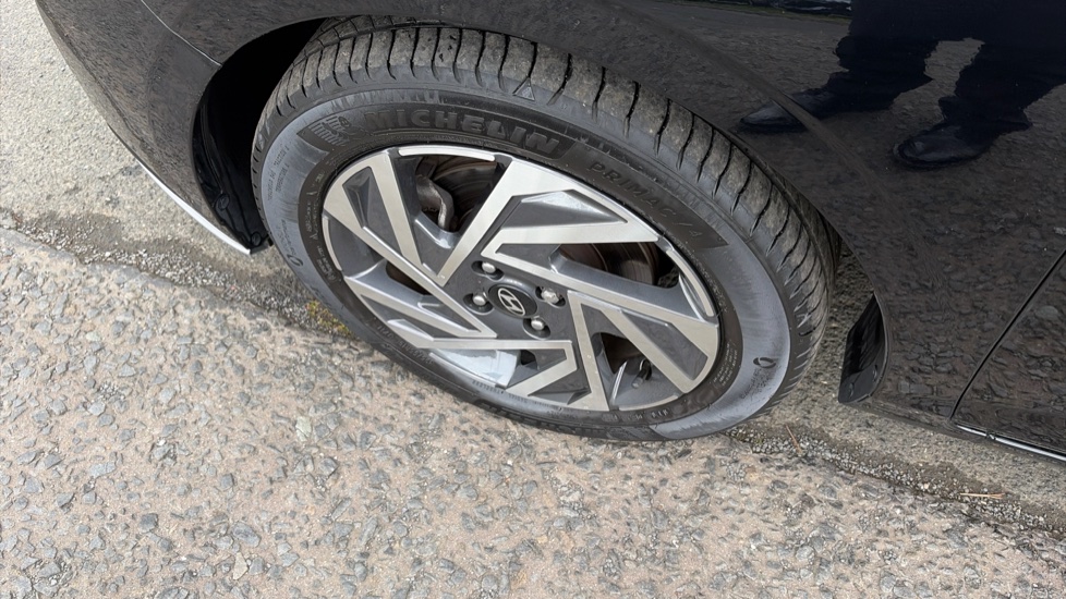 Hyundai i20 1.0T GDi Advance [Nav] 5dr Petrol Hatchback - Image 21