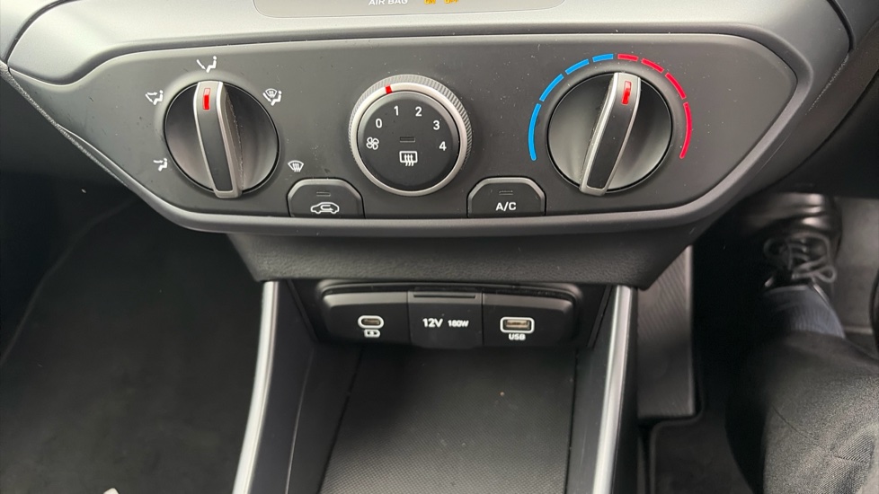 Hyundai i20 1.0T GDi Advance [Nav] 5dr Petrol Hatchback - Image 39