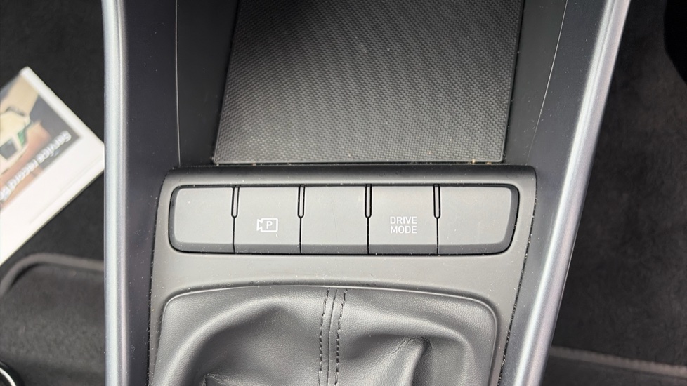 Hyundai i20 1.0T GDi Advance [Nav] 5dr Petrol Hatchback - Image 40