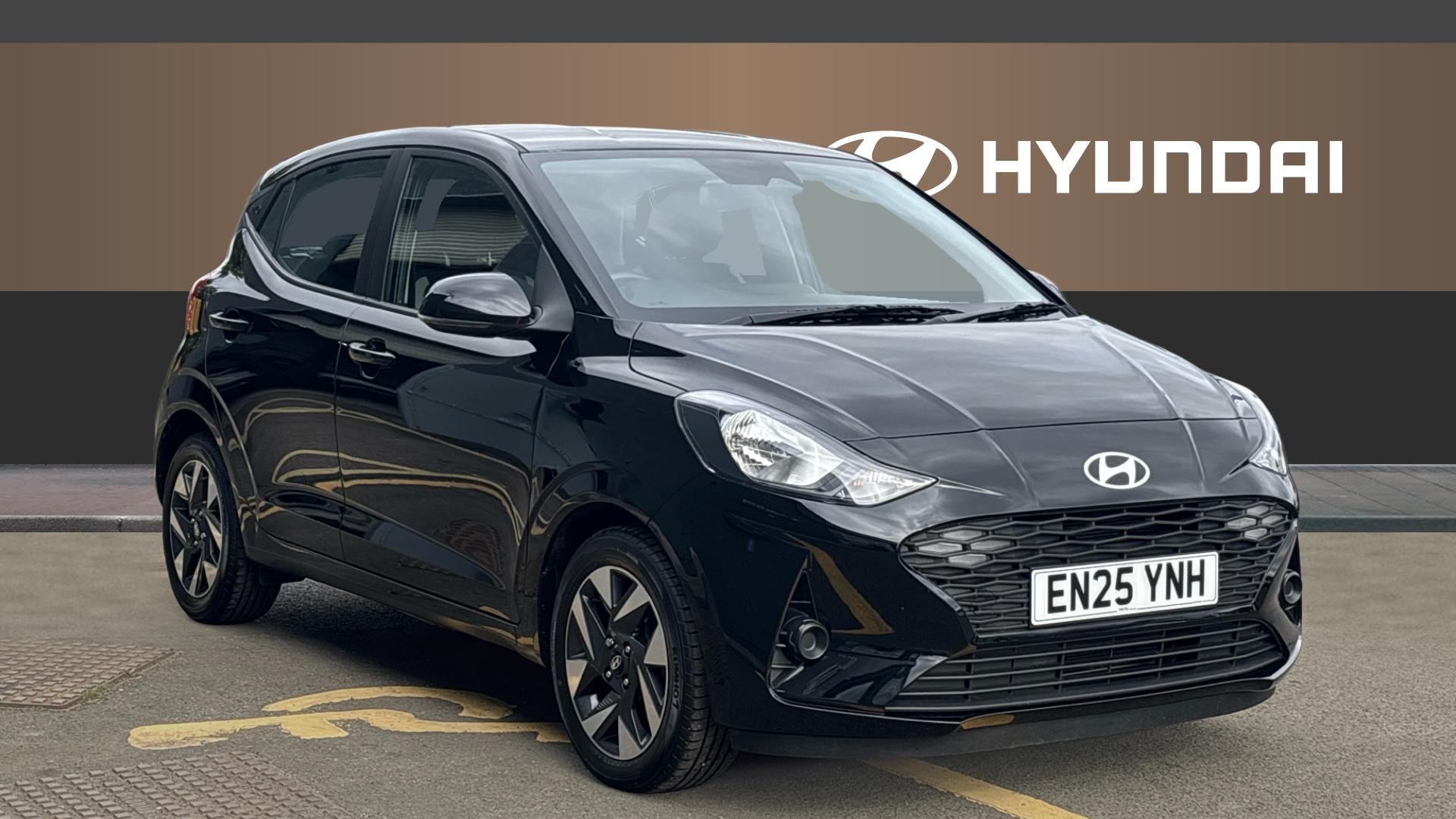 Hyundai i10 listing photo