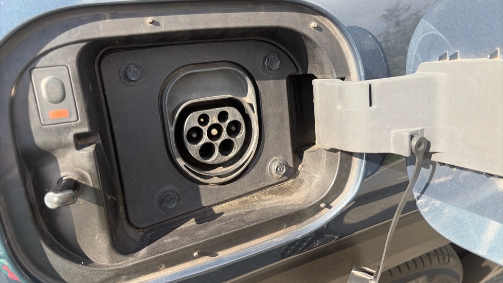 Hyundai TUCSON 1.6 TGDi Plug-in Hybrid Ultimate 5dr 4WD Auto Estate - Image 22