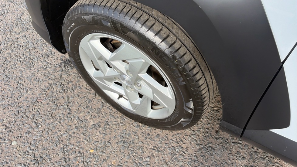 Hyundai KONA 1.6T 138 Advance 5dr Petrol Hatchback - Image 28