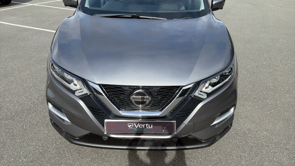 Nissan Qashqai 1.3 DiG-T 160 N-Connecta 5dr DCT Petrol Hatchback - Image 8
