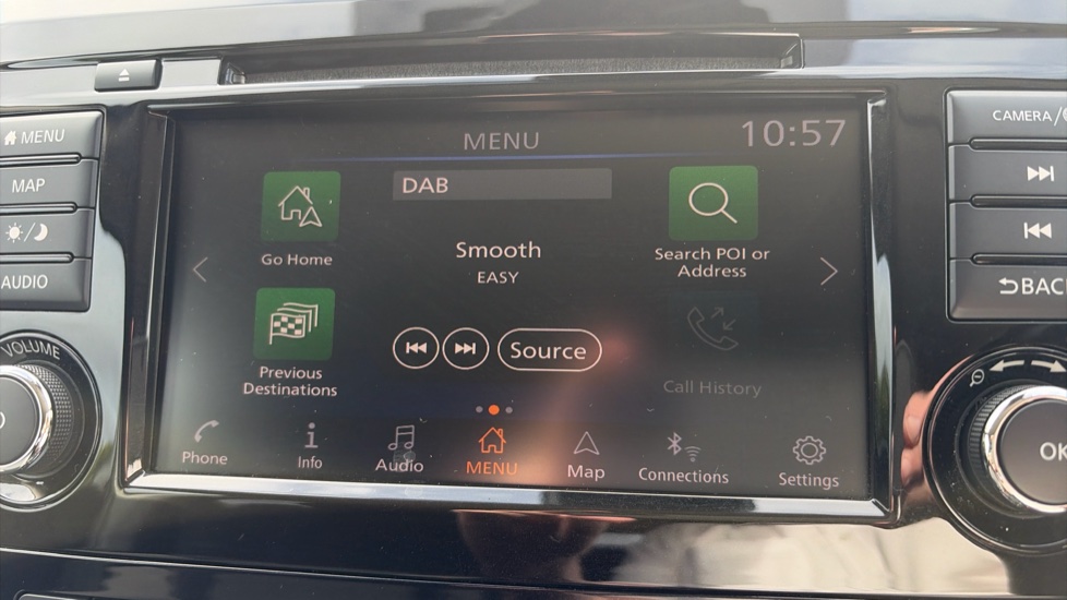 Nissan Qashqai 1.3 DiG-T 160 N-Connecta 5dr DCT Petrol Hatchback - Image 12