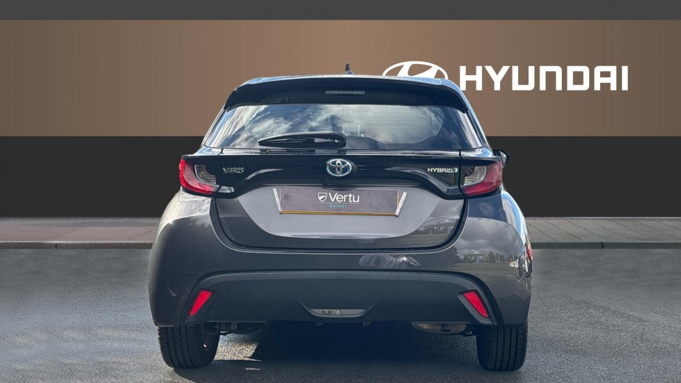 Toyota Yaris 1.5 Hybrid Icon 5dr CVT Hybrid Hatchback - Image 6
