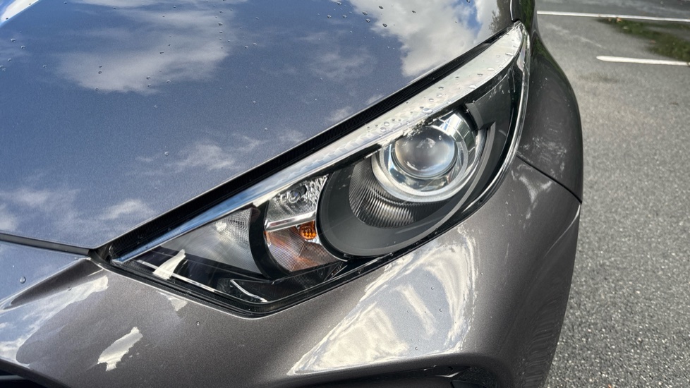 Toyota Yaris 1.5 Hybrid Icon 5dr CVT Hybrid Hatchback - Image 40
