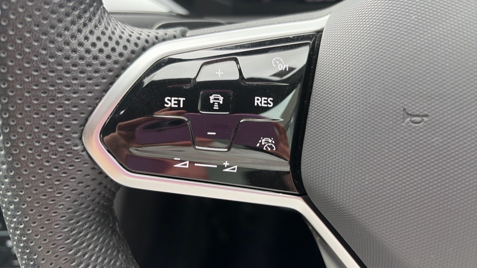 Volkswagen Arteon 1.4 TSI eHybrid R-Line 5dr DSG Estate - Image 36
