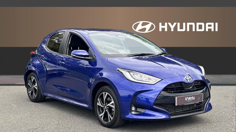 Toyota Yaris 1.5 Hybrid Design 5dr CVT Hybrid Hatchback - Image 1