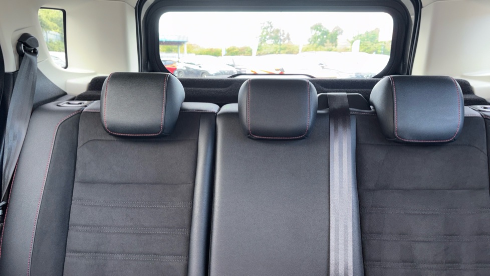 Ford EcoSport 1.0 EcoBoost 140 ST-Line 5dr Petrol Hatchback - Image 15