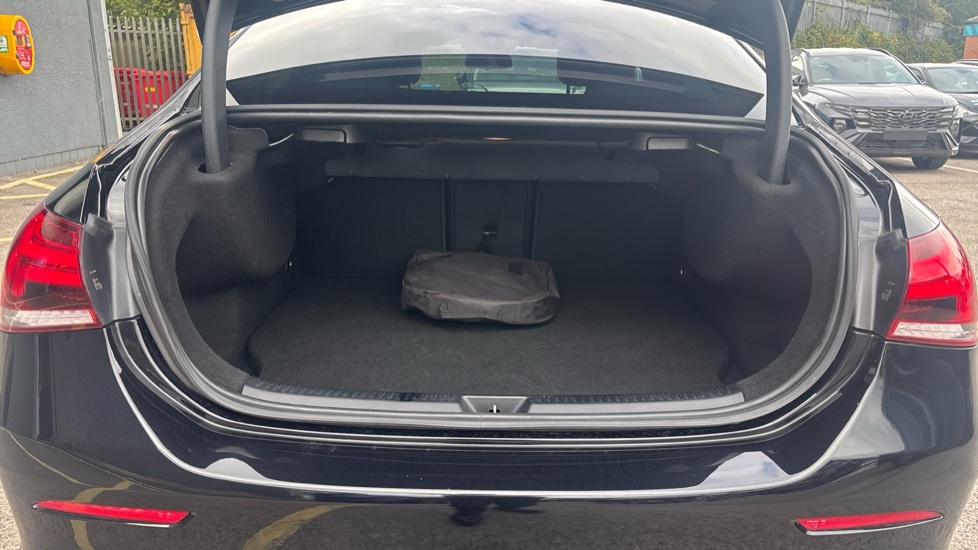 Mercedes-Benz A-Class A250e AMG Line 4dr Auto Saloon - Image 4