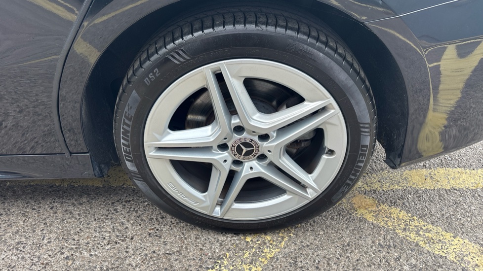 Mercedes-Benz A-Class A250e AMG Line 4dr Auto Saloon - Image 30
