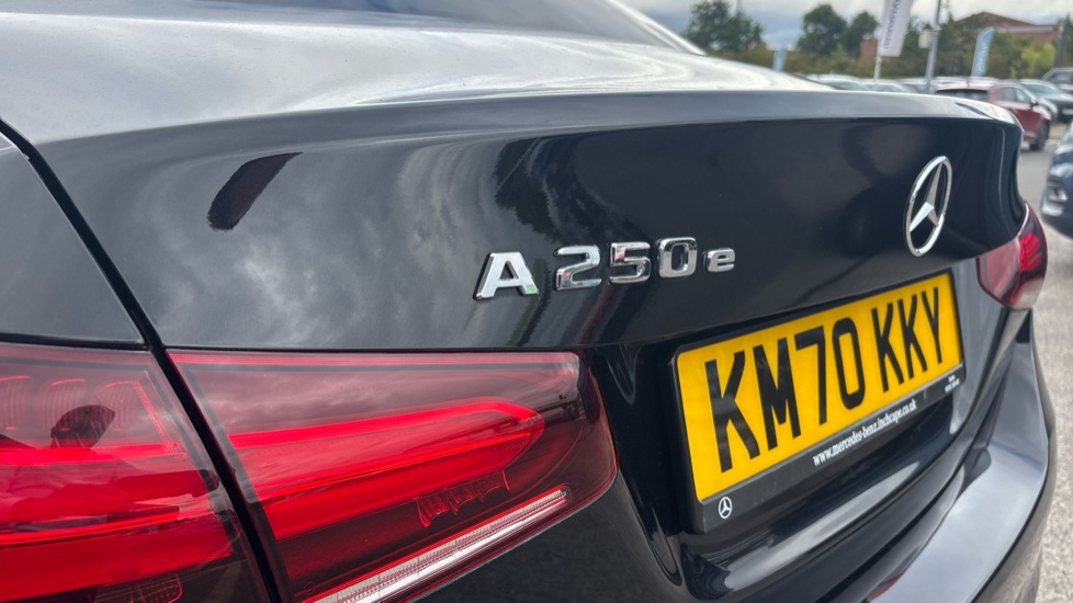 Mercedes-Benz A-Class A250e AMG Line 4dr Auto Saloon - Image 31