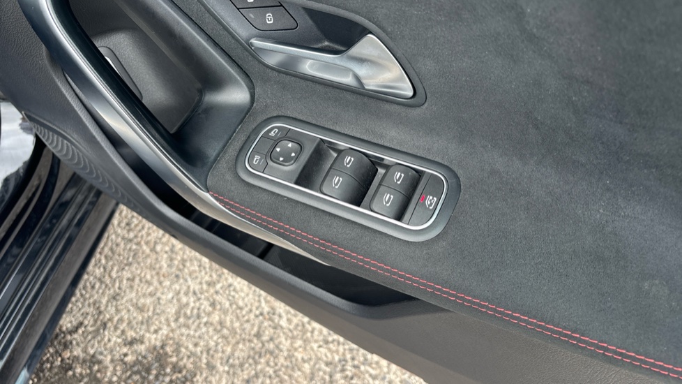 Mercedes-Benz A-Class A250e AMG Line 4dr Auto Saloon - Image 33