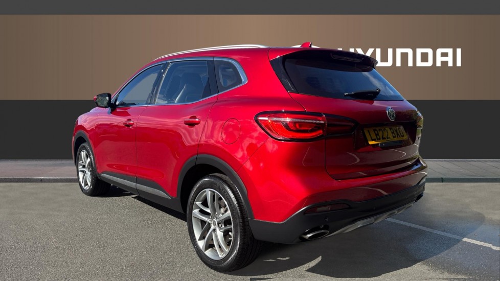 MG HS 1.5 T-GDI Exclusive 5dr Petrol Hatchback - Image 2